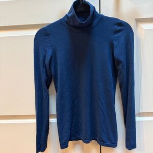 Athleta Ascent seamless turtleneck XS